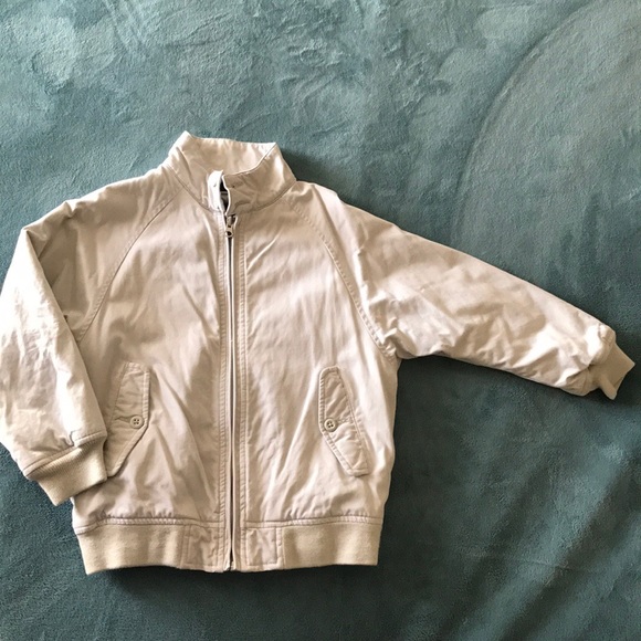 ⛔️SOLD⛔️ 💰3 for $25 🏷 Adorable Kids GAP moto beige jacket size S (5-6) - Picture 2 of 8